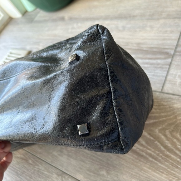 BCBGMAXAZRIA Black Patent Leather  Hand Bag - Picture 7 of 16